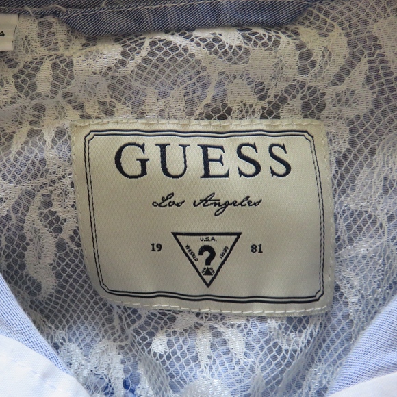 SOLD Guess Chambray Denim Long Sleeved Shirt EUC - Picture 2 of 3